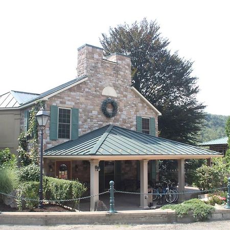 Foxburg Inn Emlenton Ngoại thất bức ảnh